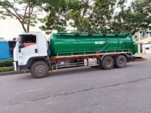 Xe hút bể phốt Minh Phát xử lý sạch triệt để