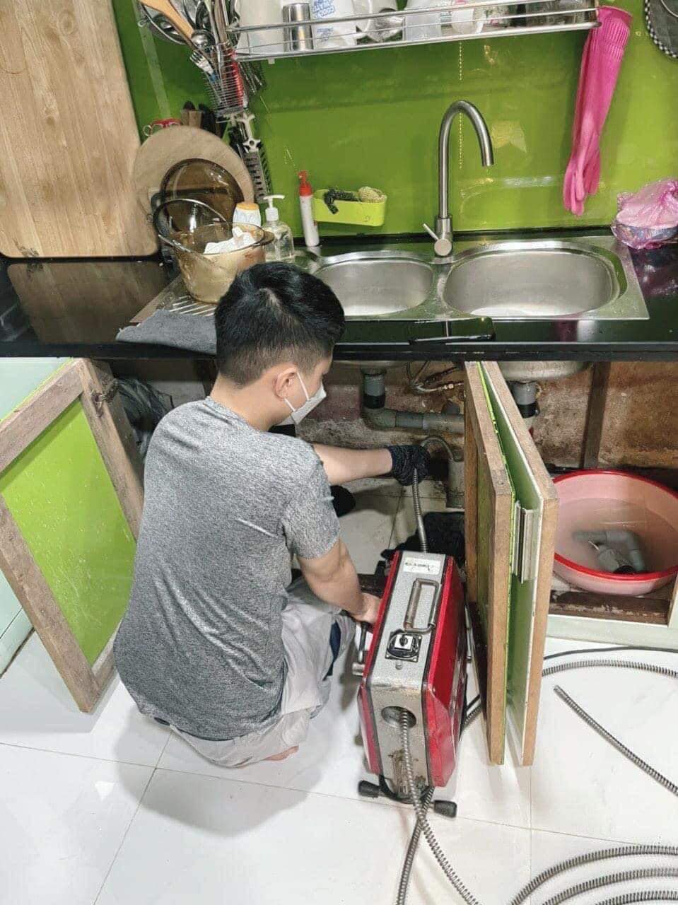 thông tắc chậu rửa bát